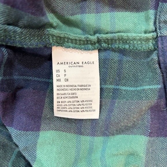 ๐ American Eagle Women's Small Cropped Hooded Flannel ๐๏ธโ Green Plaid Cozy ๐ฅ - Picture 6 of 6